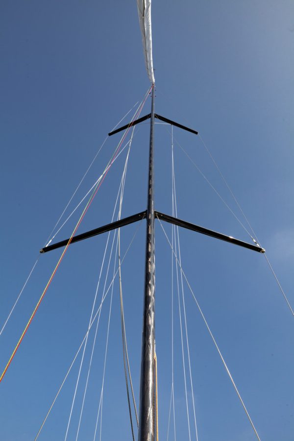 Seldén Carbon Masts - Image 11